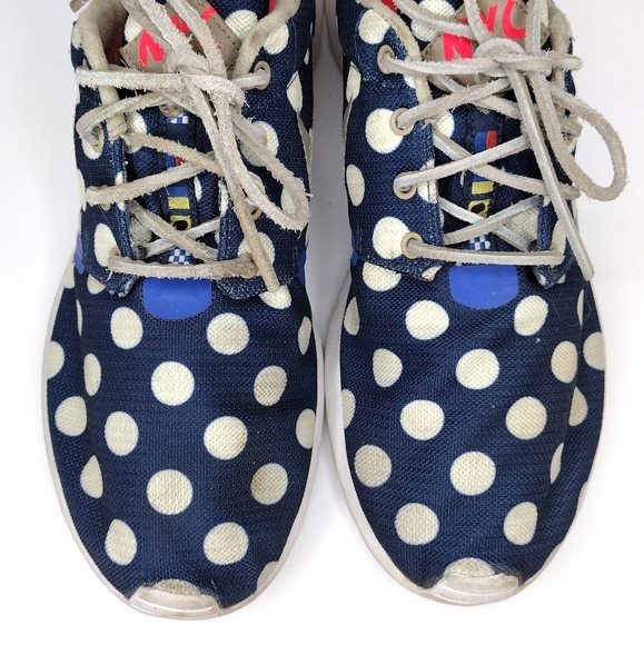Nike NYC USA Polka Dot Sneakers - Picture 7 of 11
